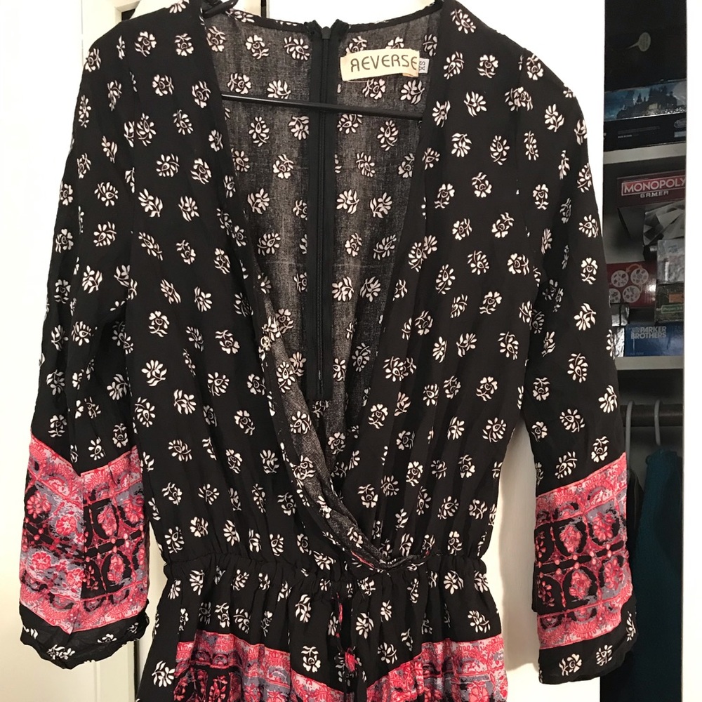 ⭐️BOGO⭐️ Reverse romper